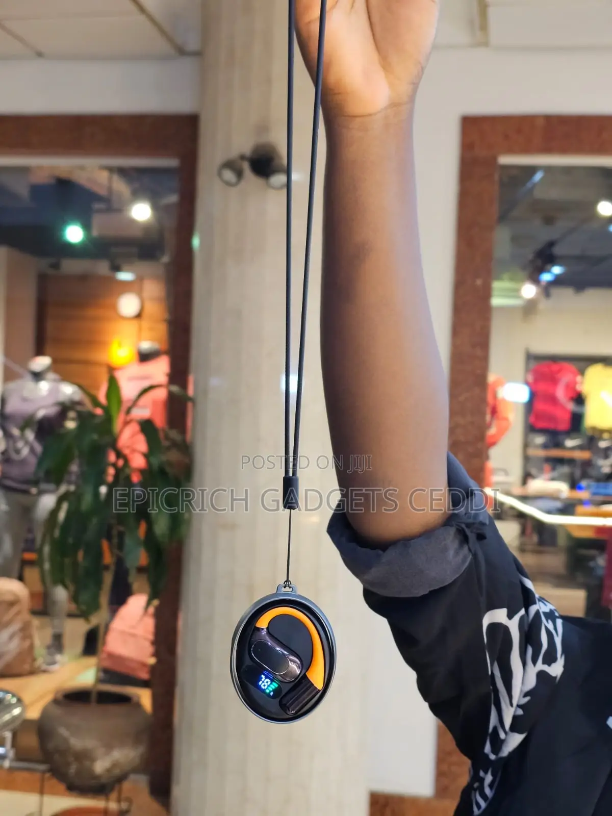 Open Ear Wearable Earphone M113