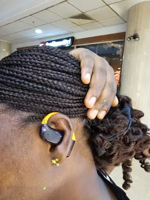 Open Ear Wearable Earphone M113