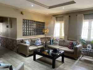 3bdrm Duplex in Ikeja for rent