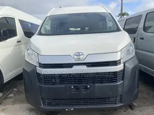Photo - Toyota HiAce 2021 White