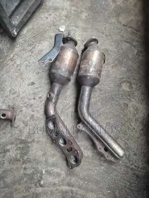 Manifold Catalyst Converter for Toyota Tacoma 2006 Model