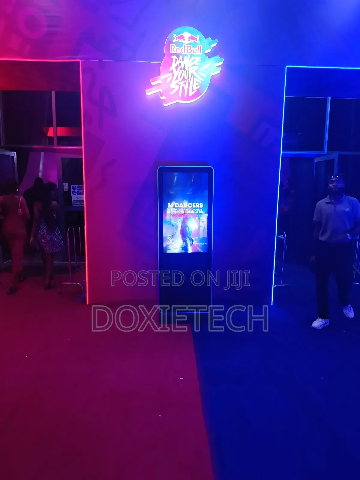 Digital Advert Screen Display