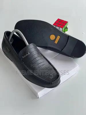 Men Flat Shoe (Black) 