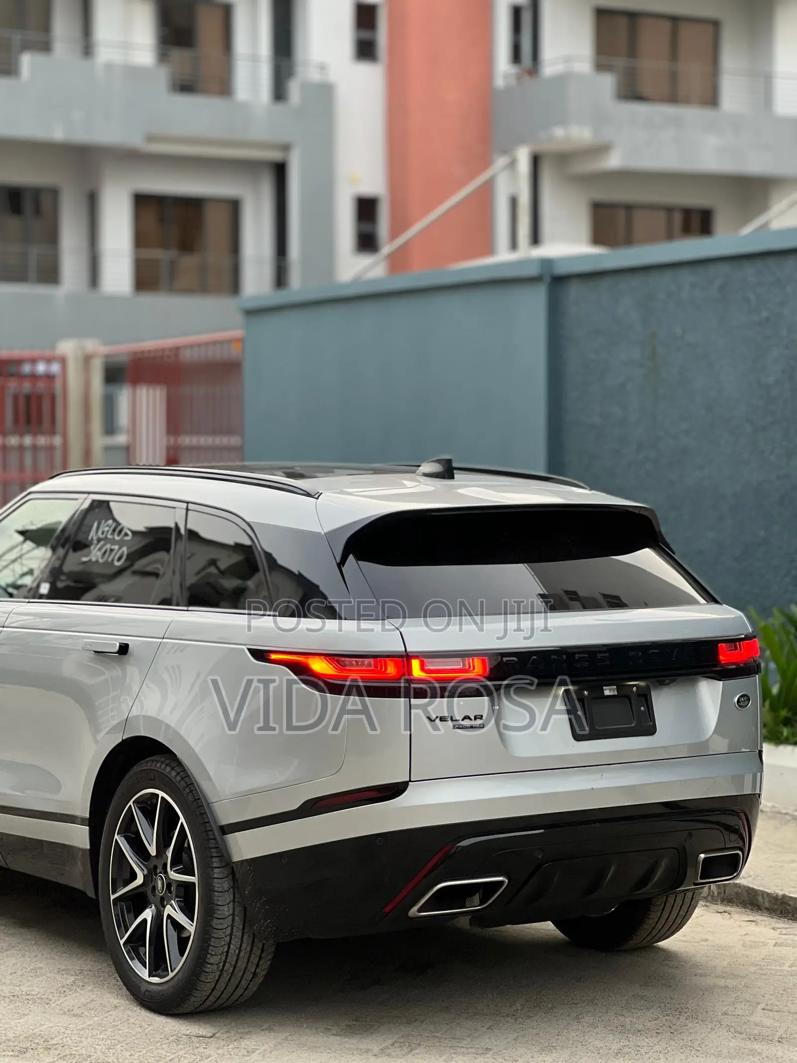 Land Rover Range Rover Velar R-Dynamic HSE 2021 Silver