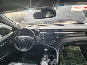 Toyota Camry SE (2.5L 4cyl 8A) 2019 Black