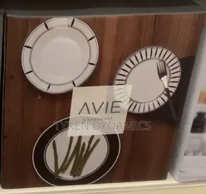 12-Piece Avie Solar Dinner Set