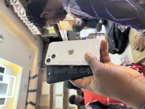 Apple iPhone 13 128 GB White
