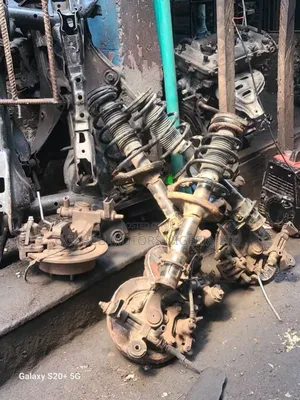 Back Shock And Hub Kia Sportage 2010
