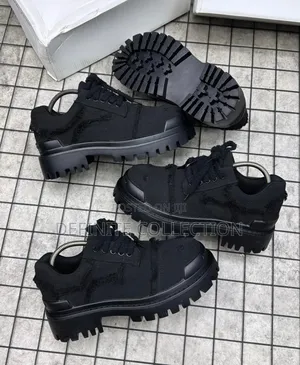 New Balenciaga Men Chunky Sole