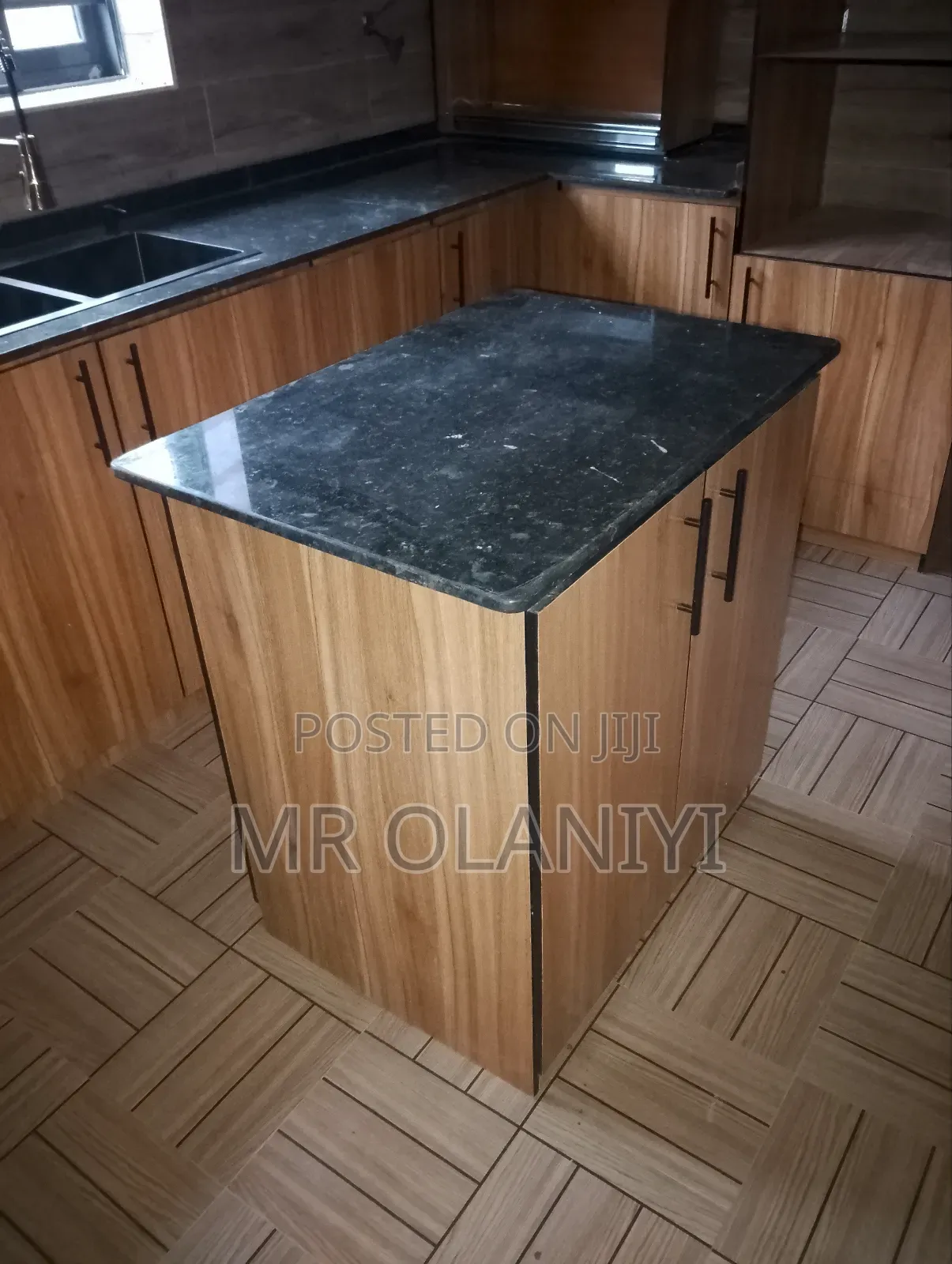 Kitchen Cabinet