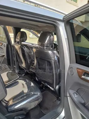 Mercedes-Benz GL-Class 2014 Silver