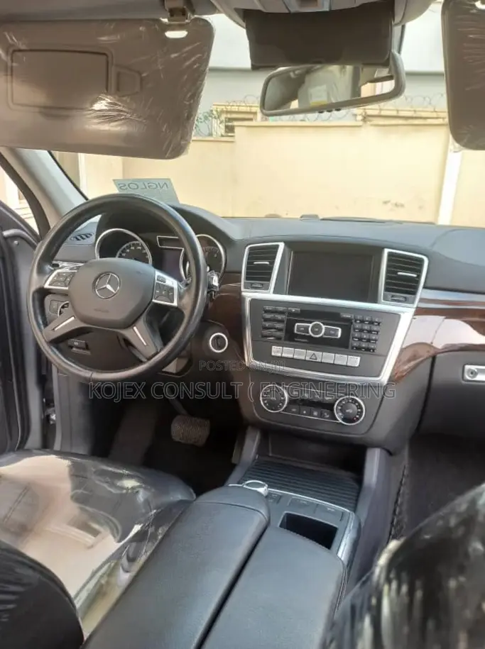 Mercedes-Benz GL-Class 2014 Silver