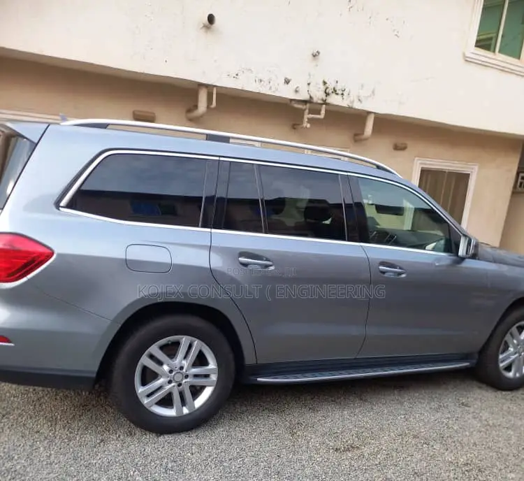 Mercedes-Benz GL-Class 2014 Silver