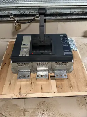 2500a Schneider Breaker 3pole