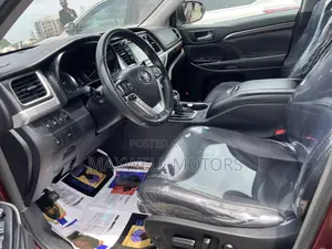 Toyota Highlander Limited V6 4x4 (3.5L 6cyl 6A) 2016 Purple