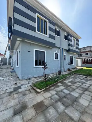 Photo - 2bdrm Block of Flats in Lifecamp Idugwari, Gwarinpa for sale