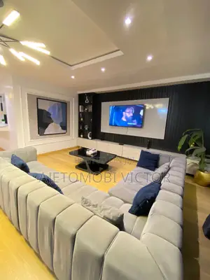 Beautiful Waterfront 3bedroom With Snooker and Swimming Pool