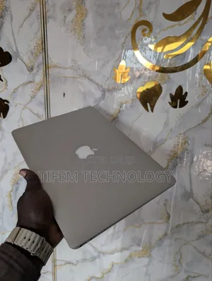 Laptop Apple MacBook Air 4GB Intel Core I5 SSD 128GB