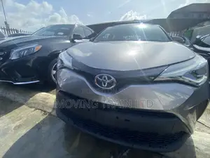 Photo - Toyota C-HR 2020 Gray