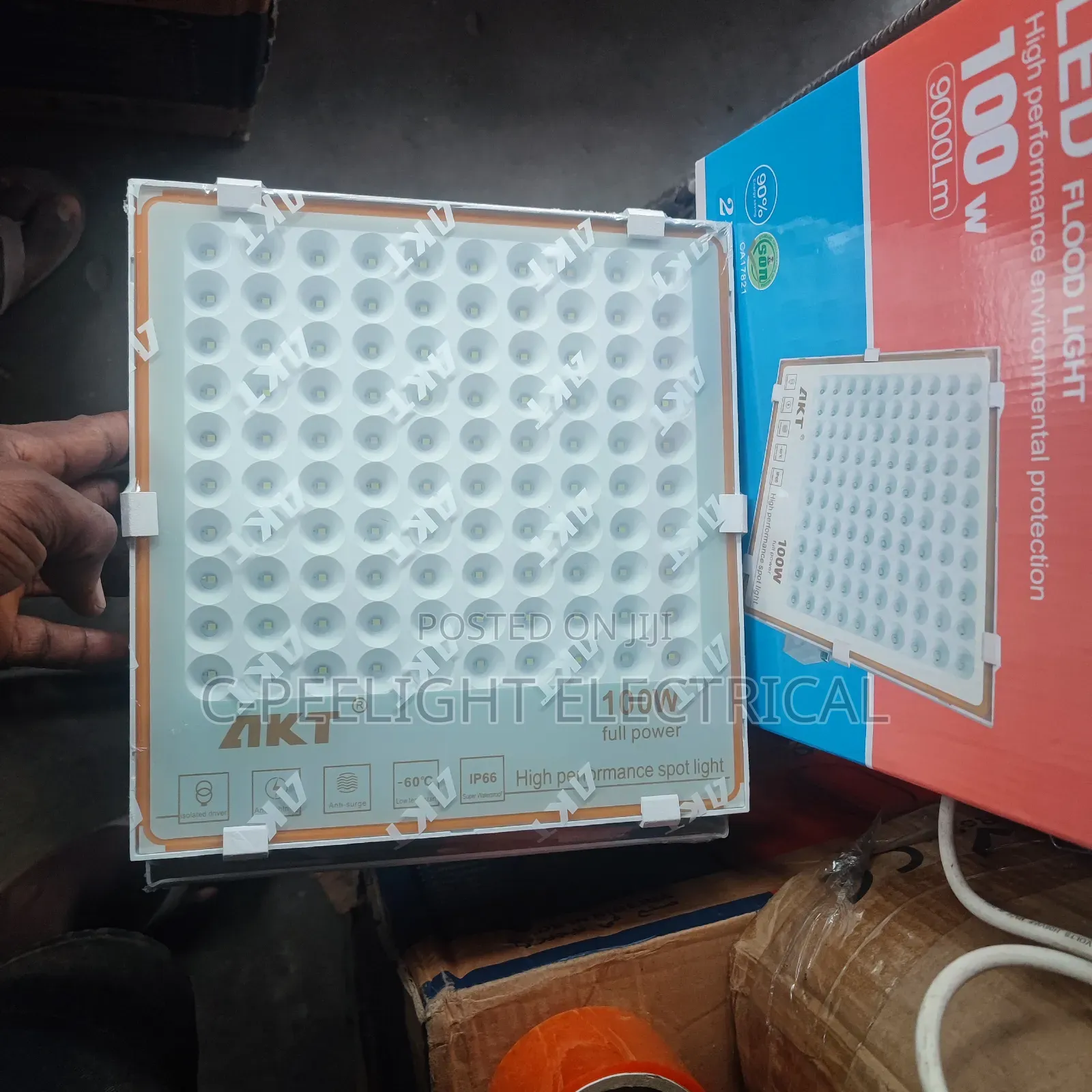 100 Watts Akt Floodlight