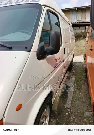 Ford Transit 2004 White