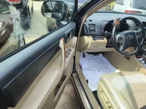 Toyota Highlander Limited 3.5L 2WD 2013 Black