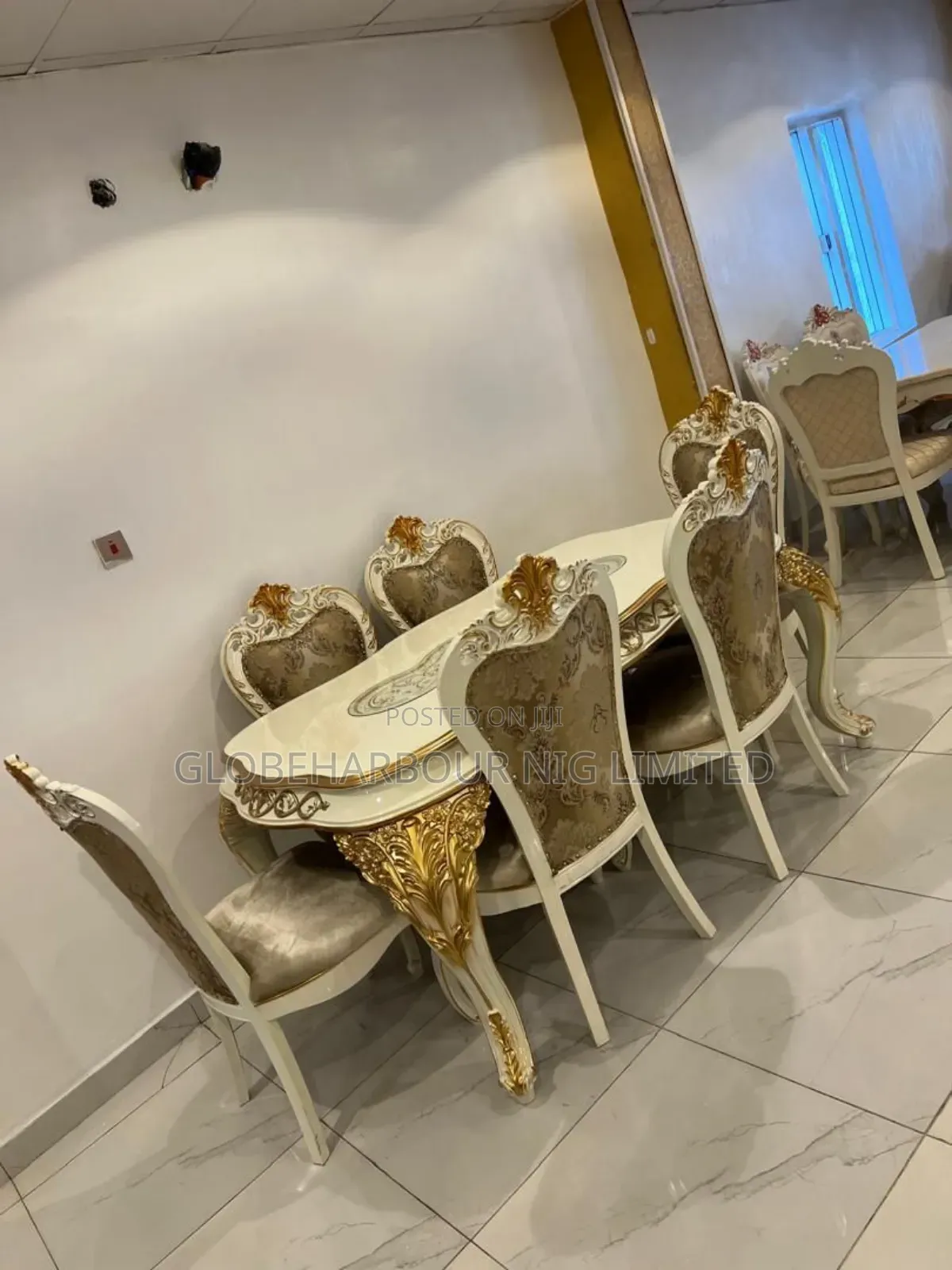 Luxury Mable Top Dinning Set