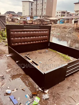 Ex Quisite 6 by 6 Bedframe