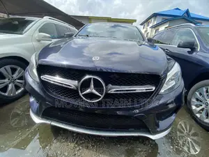 Mercedes-Benz GLE-Class 2018 Blue