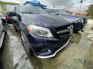 Mercedes-Benz GLE-Class 2018 Blue