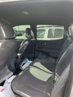 Toyota Tacoma TRD Sport 2018 Silver