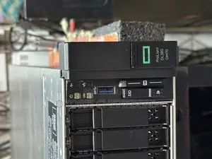Server HP ProLiant DL380 Gen10 64GB Intel Xeon HDD 2T
