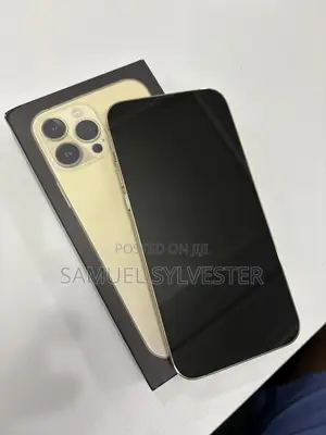 Photo - Apple iPhone 13 Pro Max 128 GB Gold