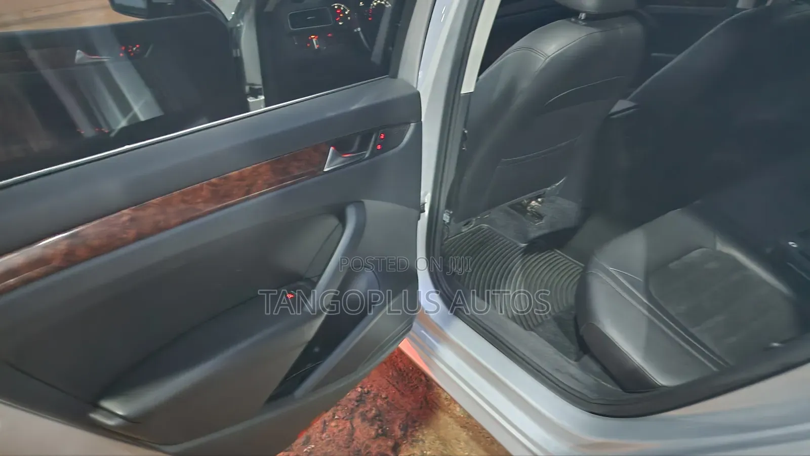 Volkswagen Passat 2013 Silver