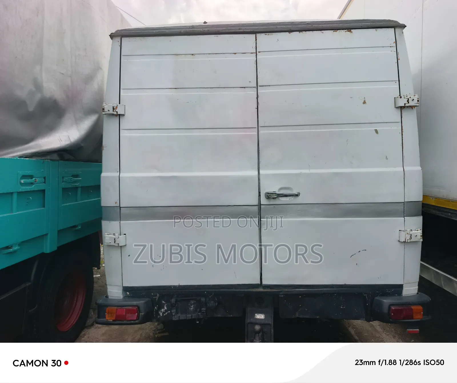 Mercedes-Benz T2 2000 White