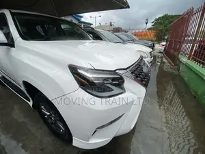 Lexus GX 2019 White