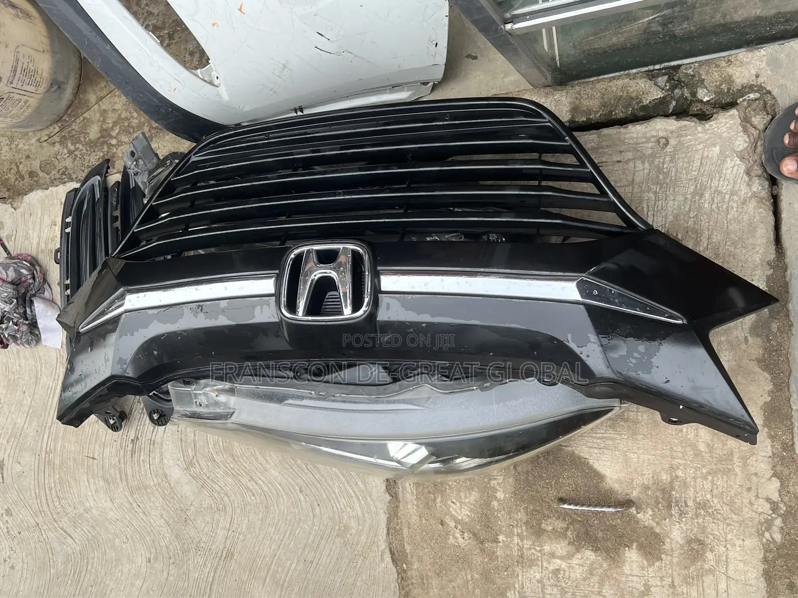 Complete Front Bumper 2015-2017 Honda HRV