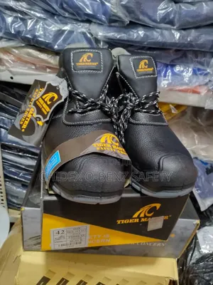 Tiger Master Safety Boot