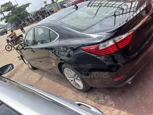 Lexus ES 350 FWD 2013 Black