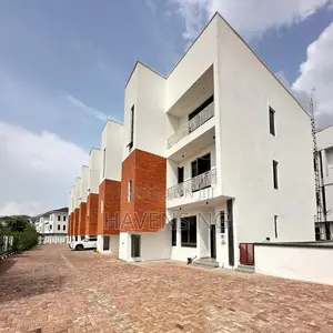4bdrm Duplex in Lekki Phase 1 for sale
