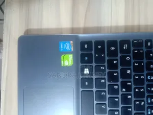 Laptop Acer Aspire E5-571 8GB Intel Core I3 HDD 500GB