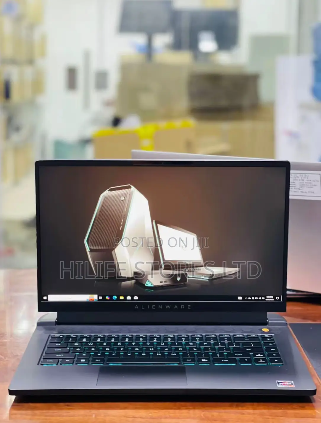 Laptop Dell Alienware X16 R2 32GB Intel Core Ultra 9 SSD 2T