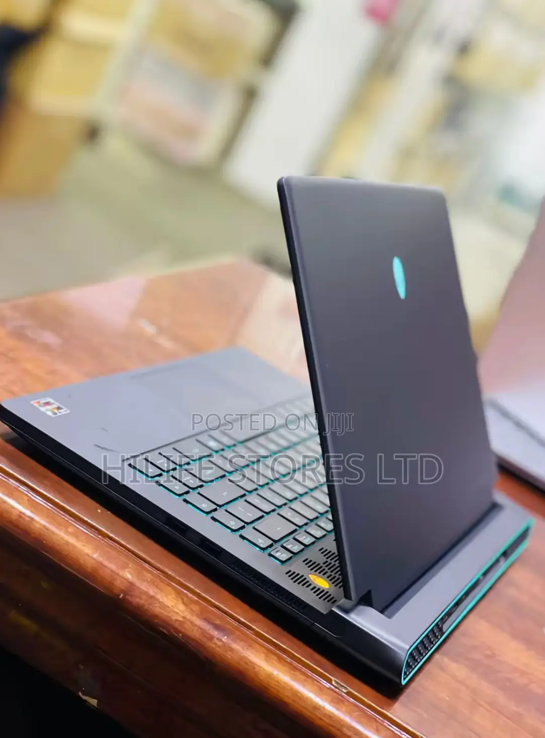 Laptop Dell Alienware X16 R2 32GB Intel Core Ultra 9 SSD 2T