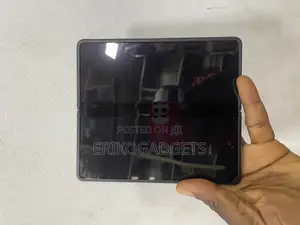 Tecno v Fold 1 Screen