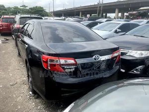 Toyota Camry LE 4dr Sedan (2.5L 4cyl 6A) 2014 Black