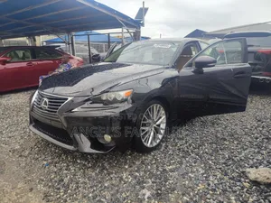 Lexus IS 2014 Black