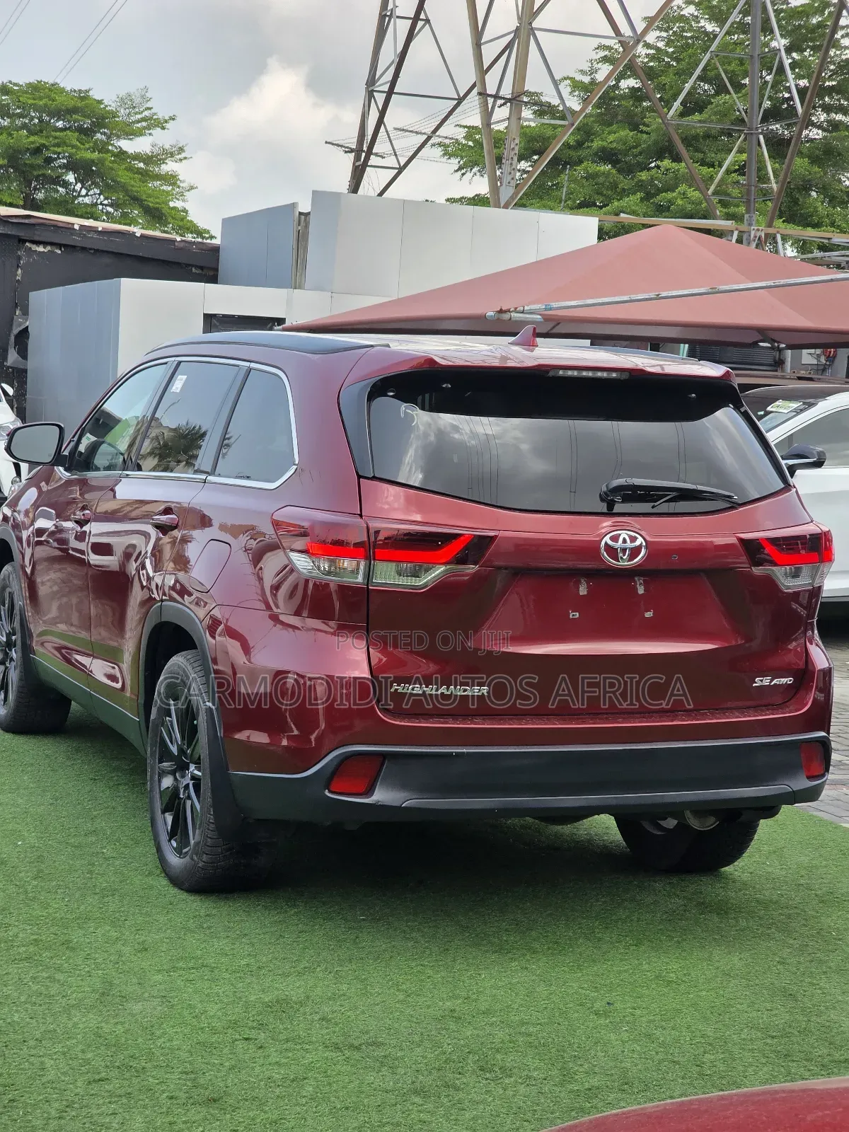 Toyota Highlander SE 2019 Burgundy