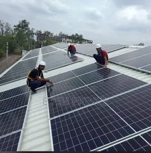 555w Jinko Panels
