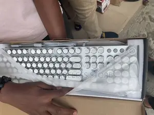 Aula F2088 Typewriter Style Mechanical Gaming Keyboard