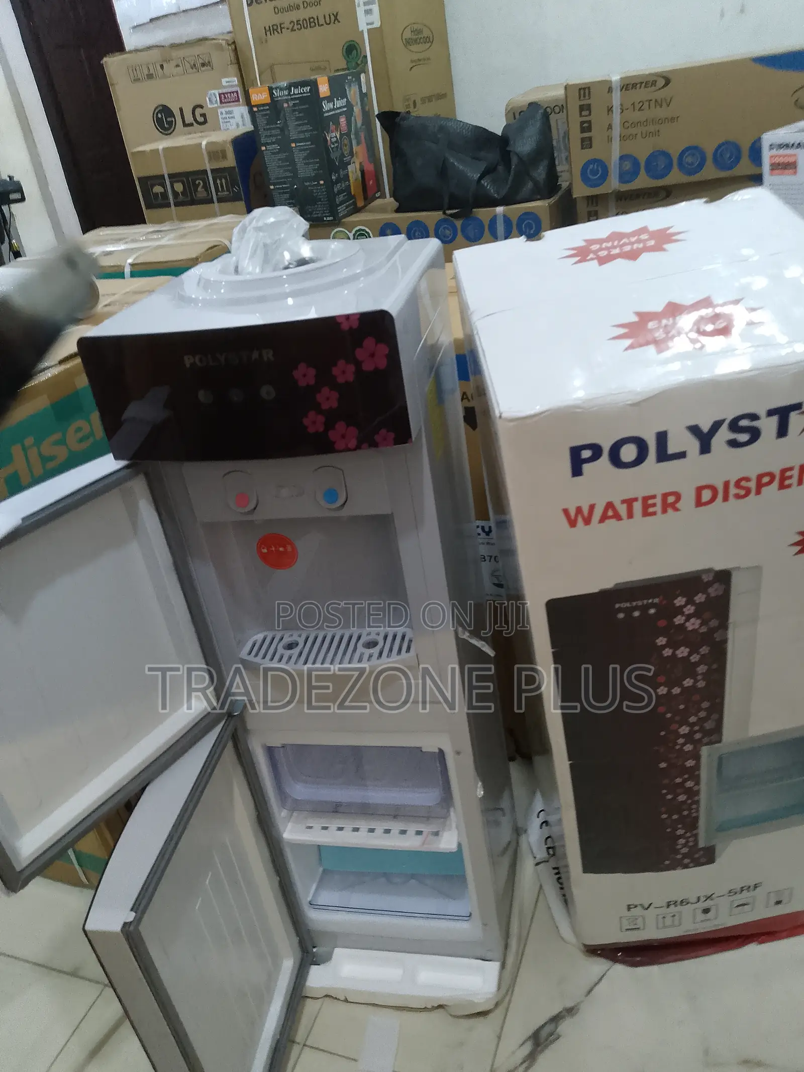 Pv‐R6jx‐5rf: Polystar’S Sleek Hydration Hub